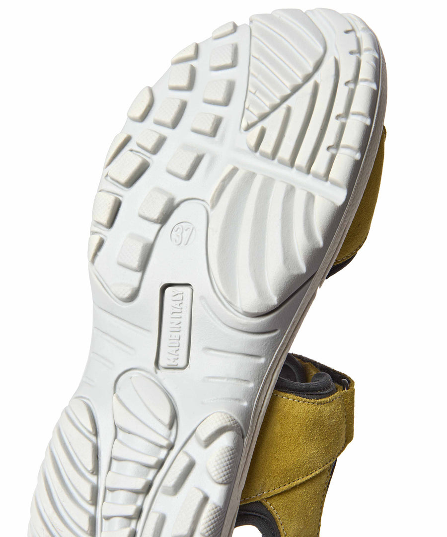 AIRE YELLOW SUEDE
