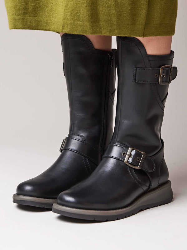 Black wedge mid-length leather boots - NIGHTJAR BLACK