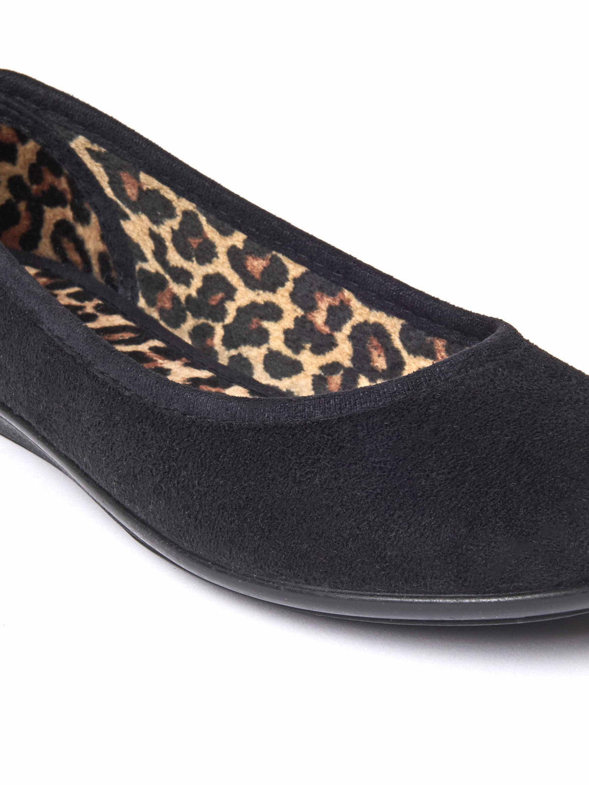 BANOFFEE 2 BLACK
