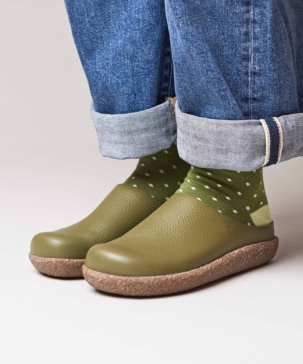 PEVENSEY OLIVE GREEN LEATHER