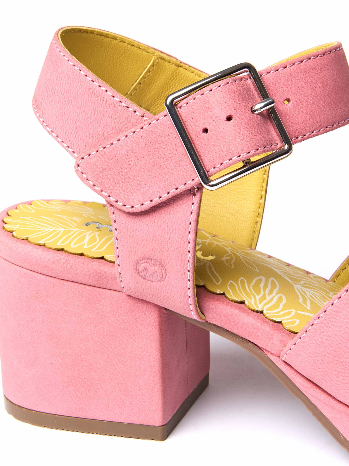 ARANIKO CORAL PINK NUBUCK