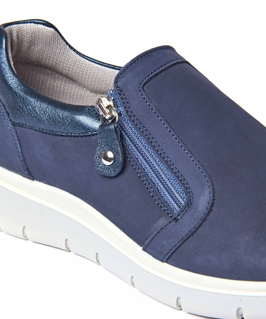 CRESSIDA INDIGO NUBUCK