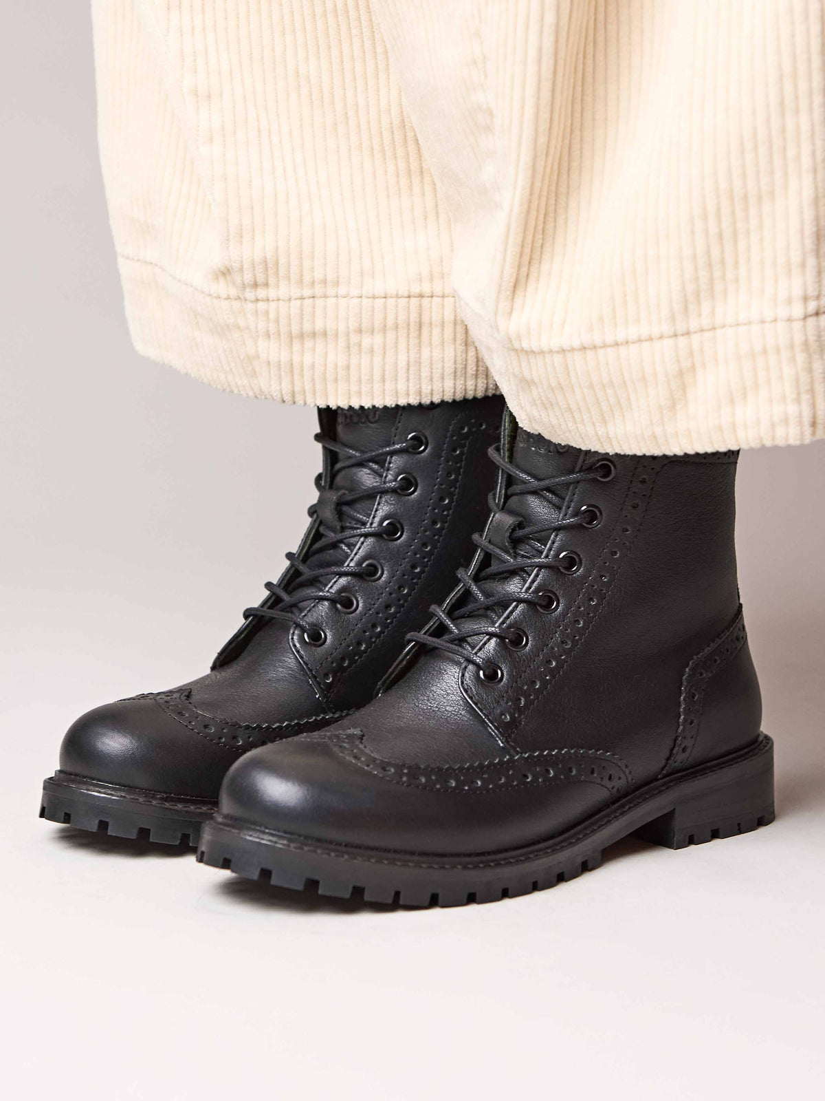 Black lace up leather brogue boots - FILICO BLACK