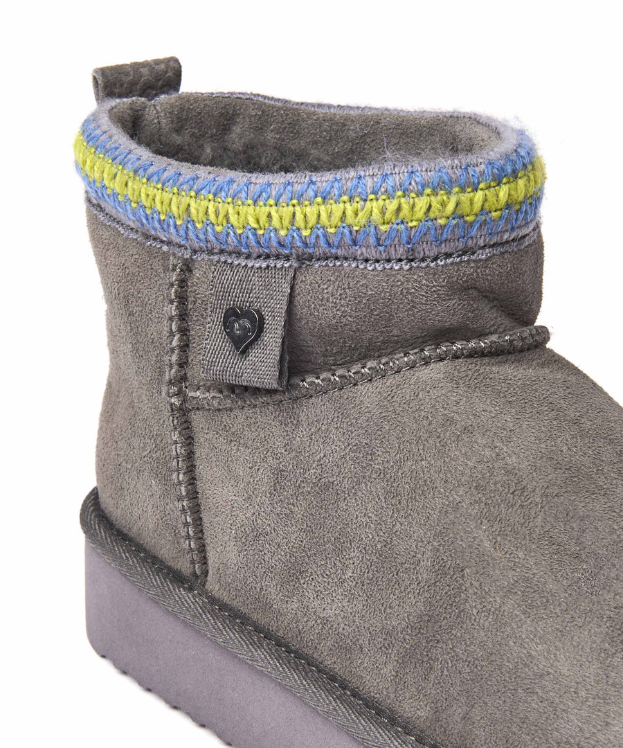 MERRIMENT GREY
