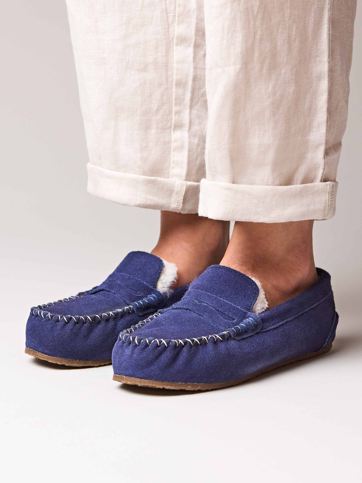 Blue suede moccasin sheepskin slippers - JOCUND INDIGO