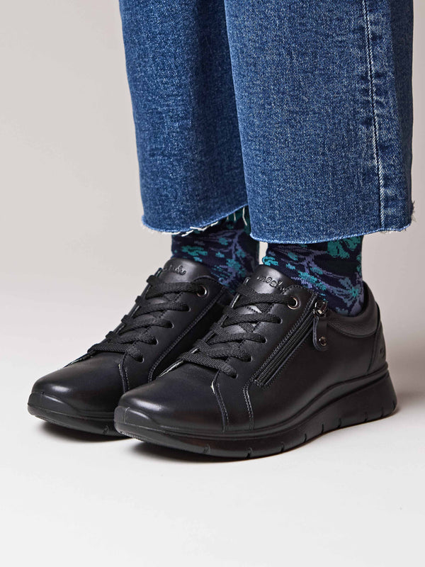 Black casual lightweight trainers - KENSEY BLACK LEATHER
