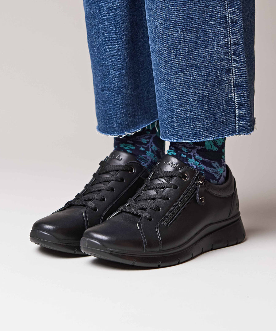 KENSEY BLACK LEATHER