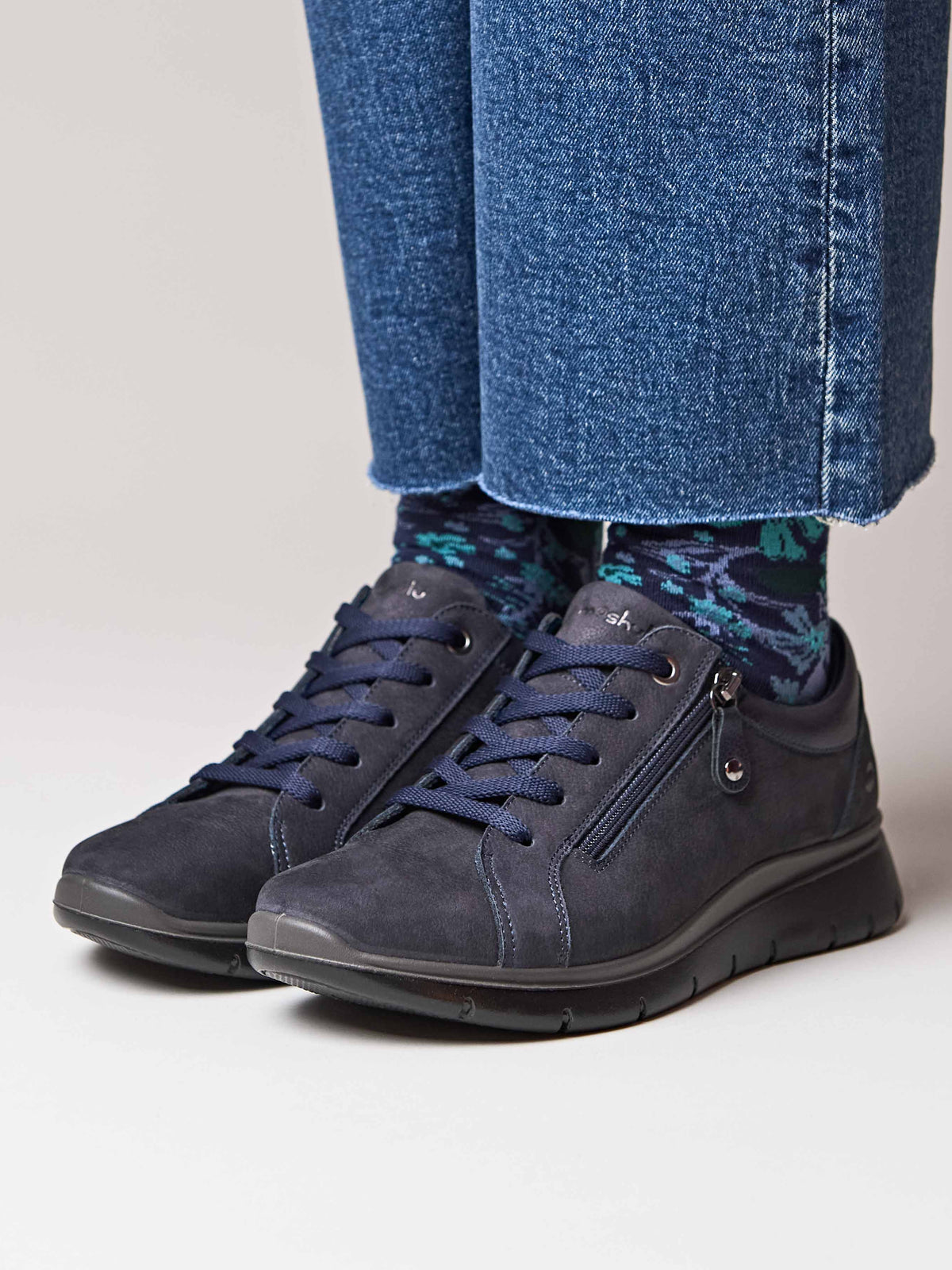 casual lightweight trainers - KENSEY DARK INDIGO NUBUCK