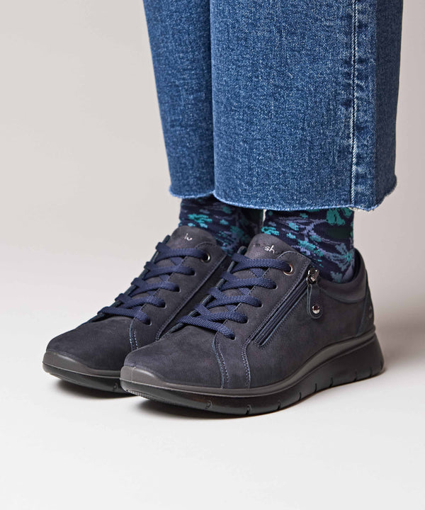 KENSEY DARK INDIGO NUBUCK