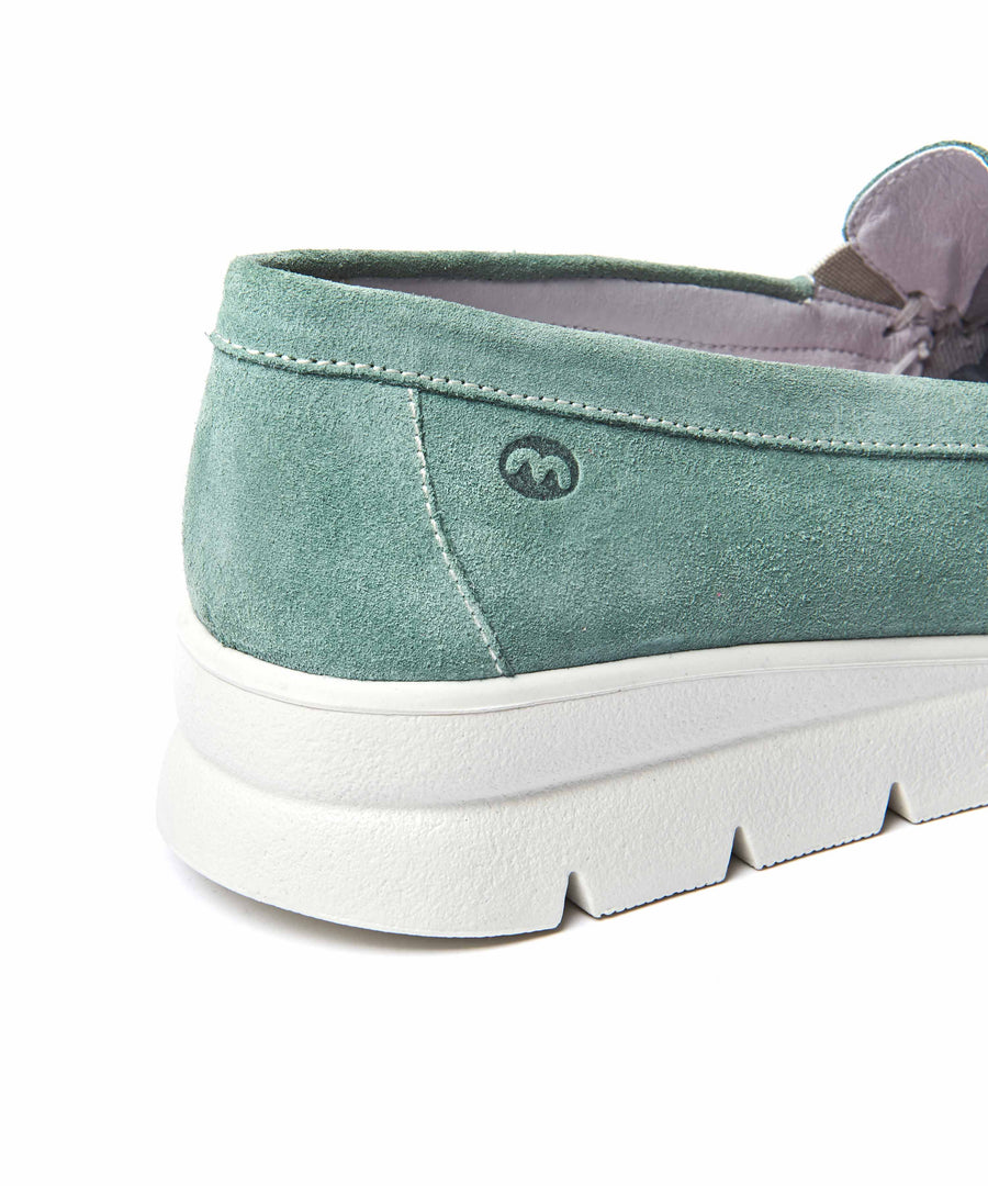 SHEARWATER SEA MIST SUEDE