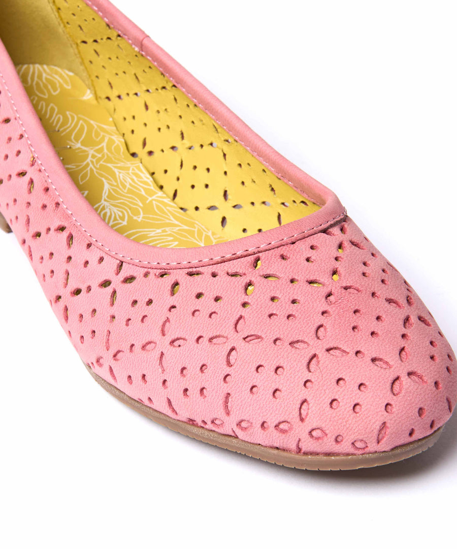 SENARA CORAL PINK NUBUCK