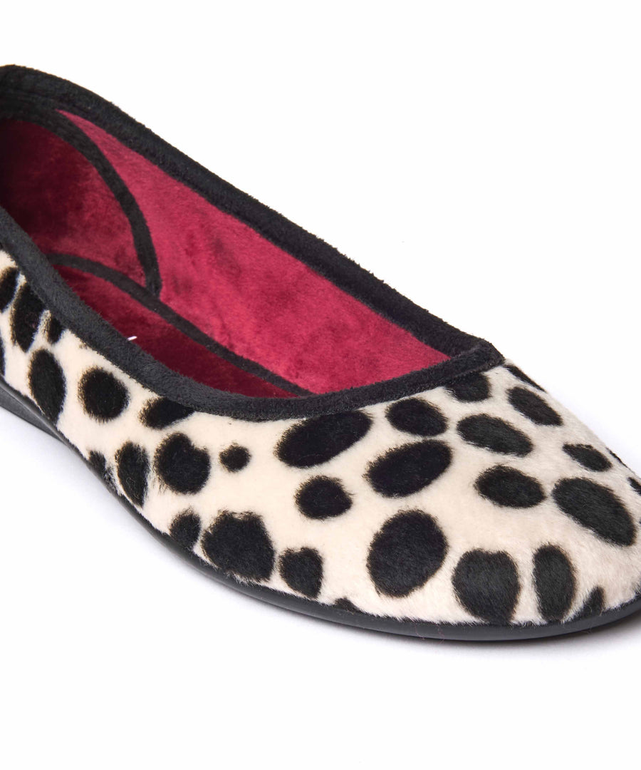 LEONA DALMATIAN