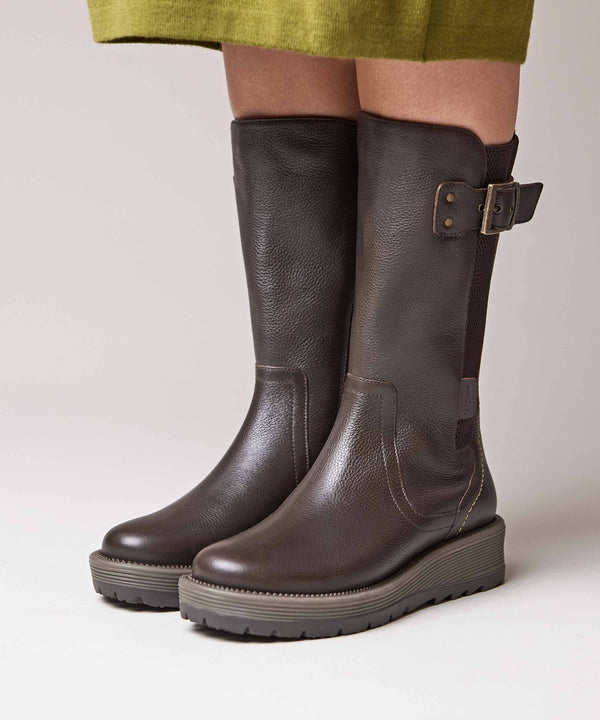 RANNOCH CHOCOLATE LEATHER