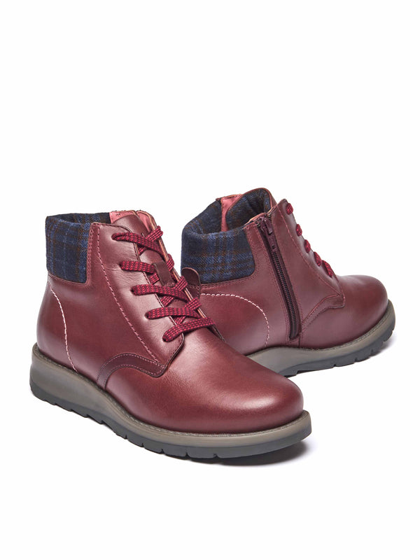 Red lace up dual-fit ankle boot - LYDD ZINFANDEL RED WAXY LEATHER