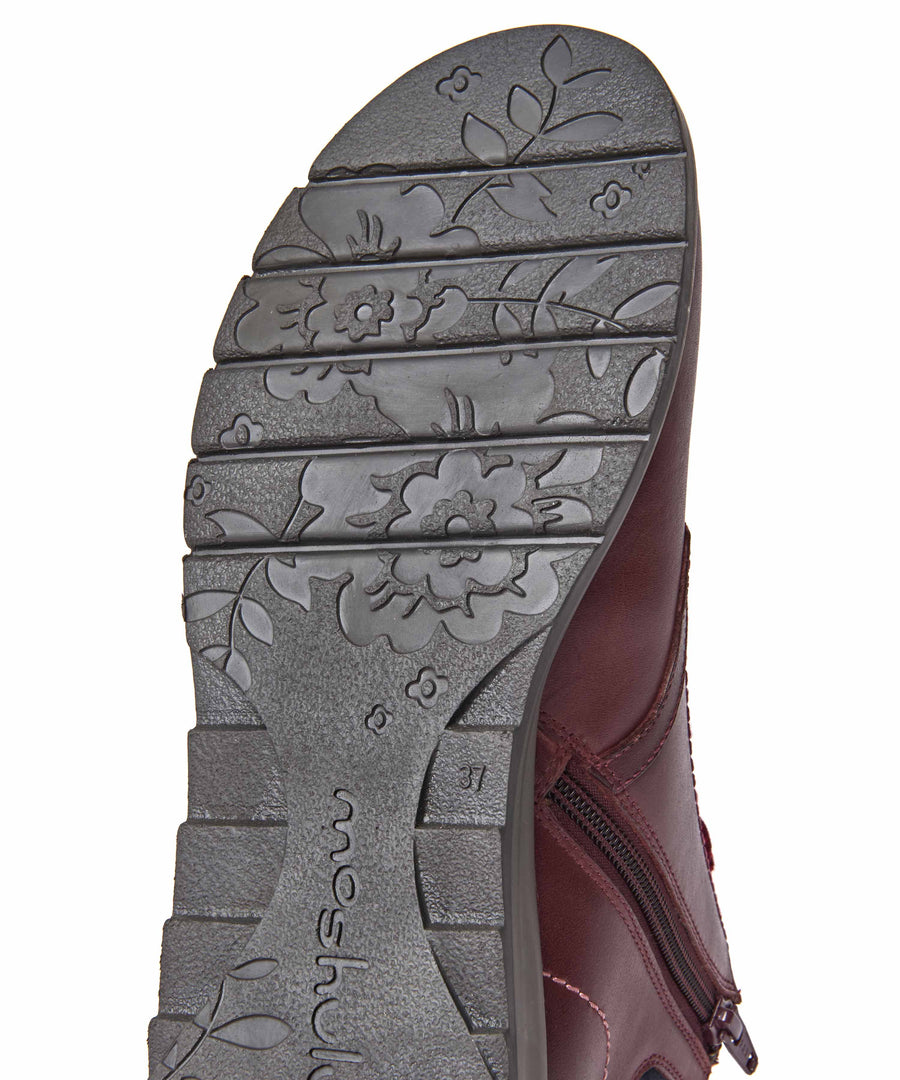 LYDD ZINFANDEL RED WAXY LEATHER