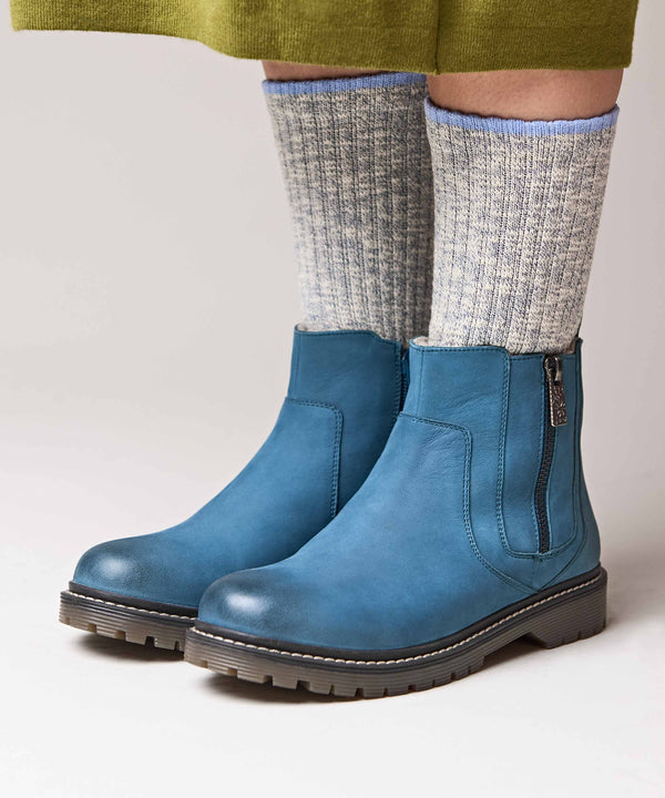 HATTER 2 LAGOON NUBUCK