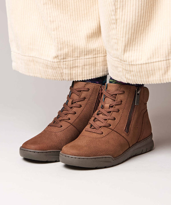 SONJA 2 PECAN NUBUCK