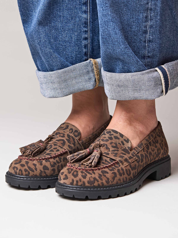 Brown dual-fit penny loafer - BLOOMER BROWN LEOPARD PRINT SUEDE