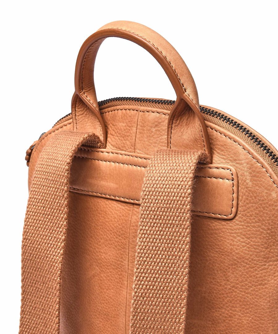 CARNEDD TAN LEATHER