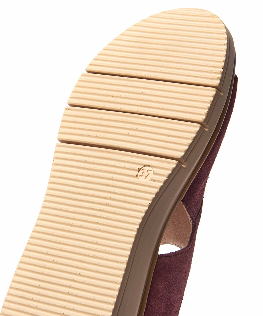 PERRAN ZINFANDEL RED SUEDE