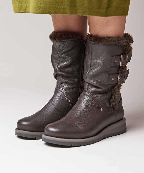 CORSAC BROWN LEATHER
