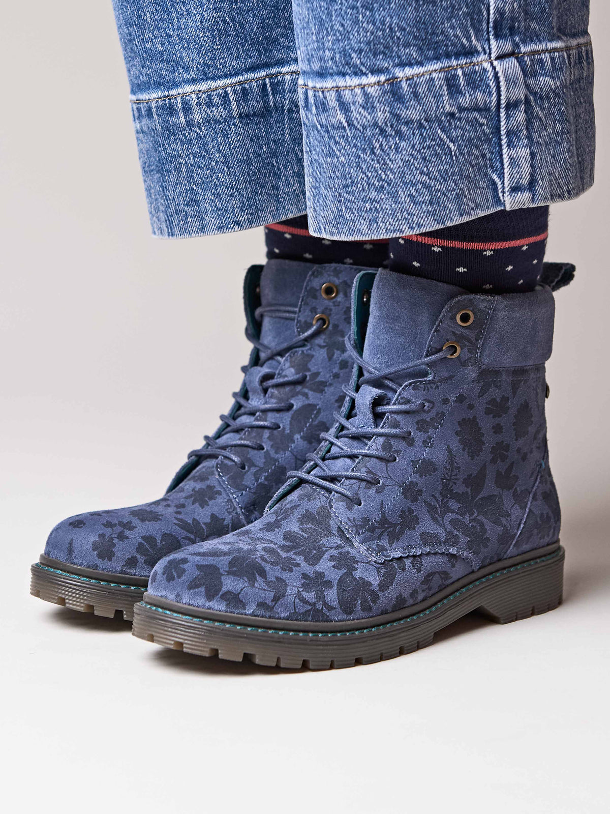 sturdy suede ankle boots - BEATTOCK DENIM SUEDE FLORAL PRINT