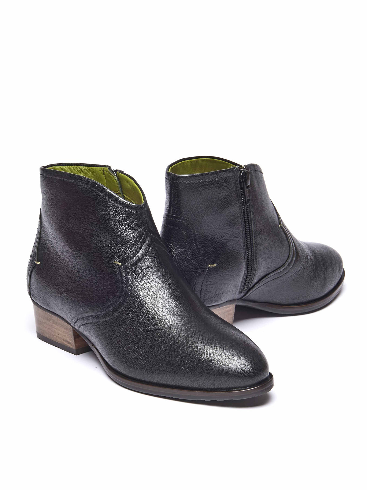 Black western-style heeled ankle boot - YARDANG BLACK LEATHER