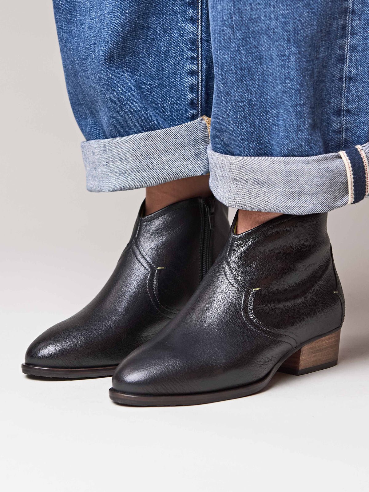 Black western-style heeled ankle boot - YARDANG BLACK LEATHER