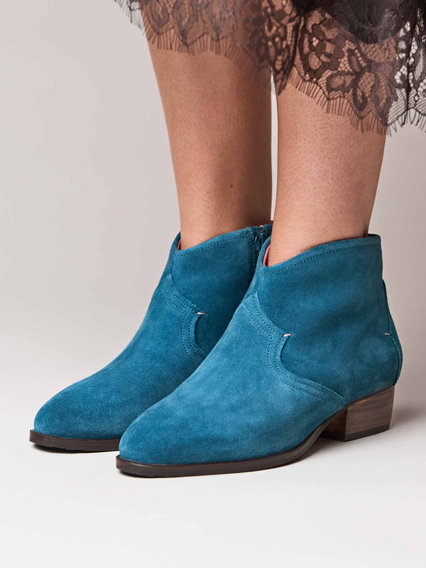 Blue western-style heeled ankle boot - YARDANG LAGOON SUEDE