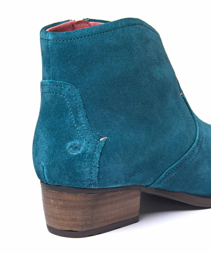YARDANG LAGOON SUEDE