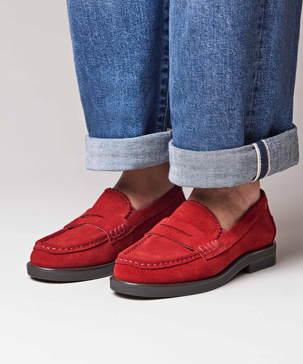 PRION RED SUEDE