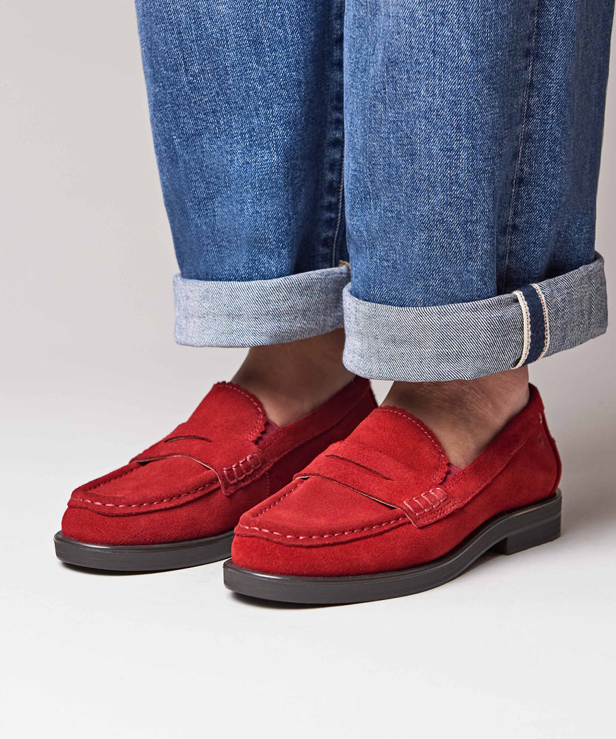 PRION RED SUEDE