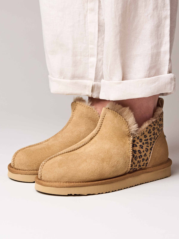 Tan / Animal Print sheepskin slipper boots - BOLBERRY TAN LEOPARD