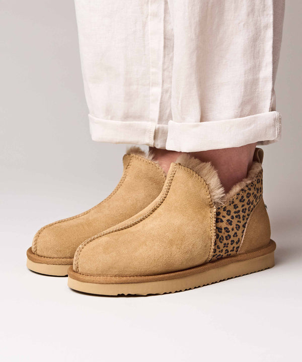 BOLBERRY TAN LEOPARD