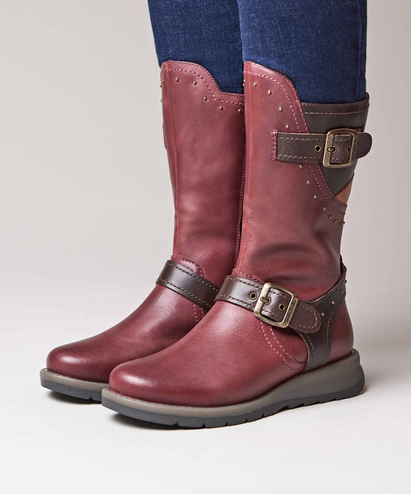 NIGHTJAR STUD ZINFANDEL RED/BROWN LEATHER