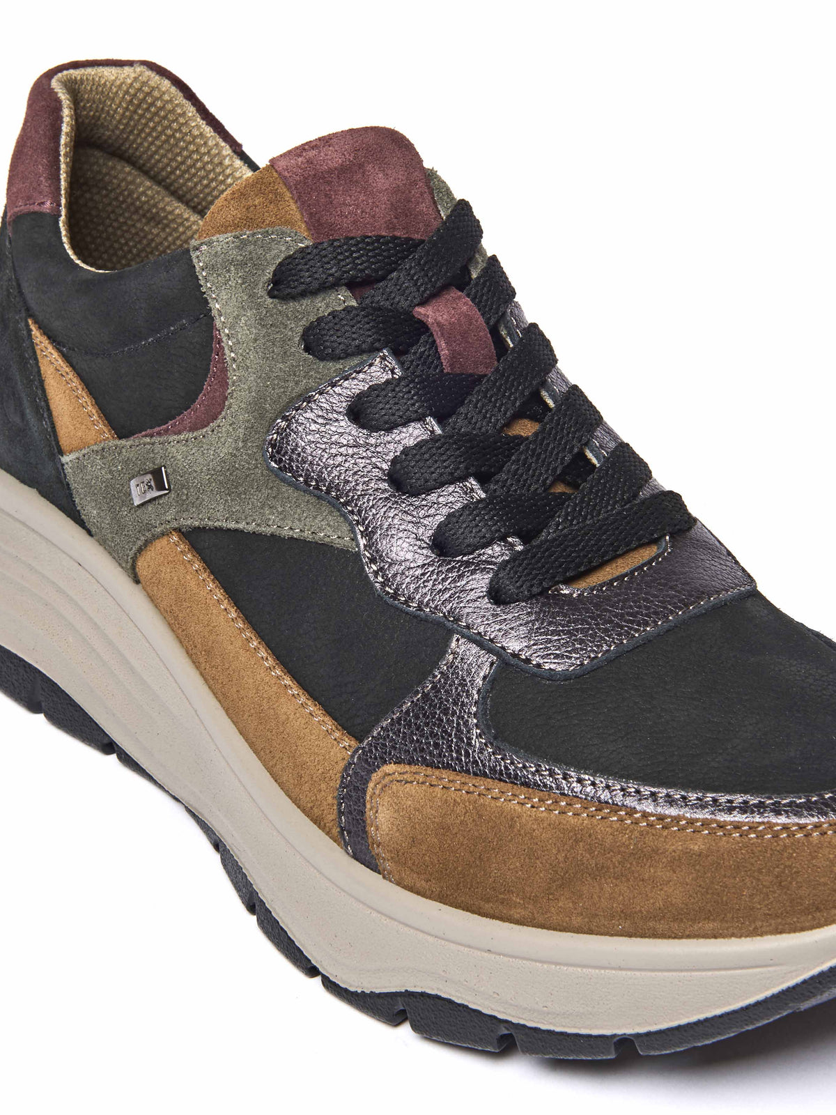 Black water-resistant trainers - EVELLE BLACK SUEDE/NUBUCK
