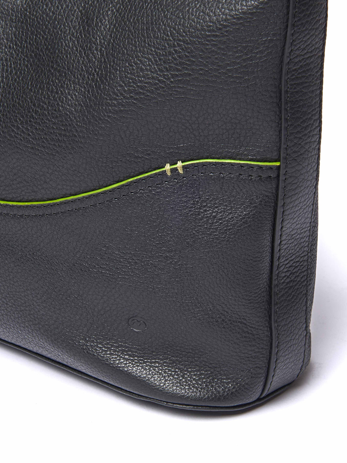 Black leather bucket bag - BELOWDA 2 BLACK LEATHER