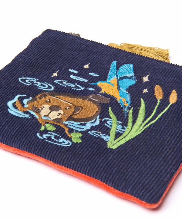 DEVON WILDLIFE TRUST POUCH INDIGO BEAVER