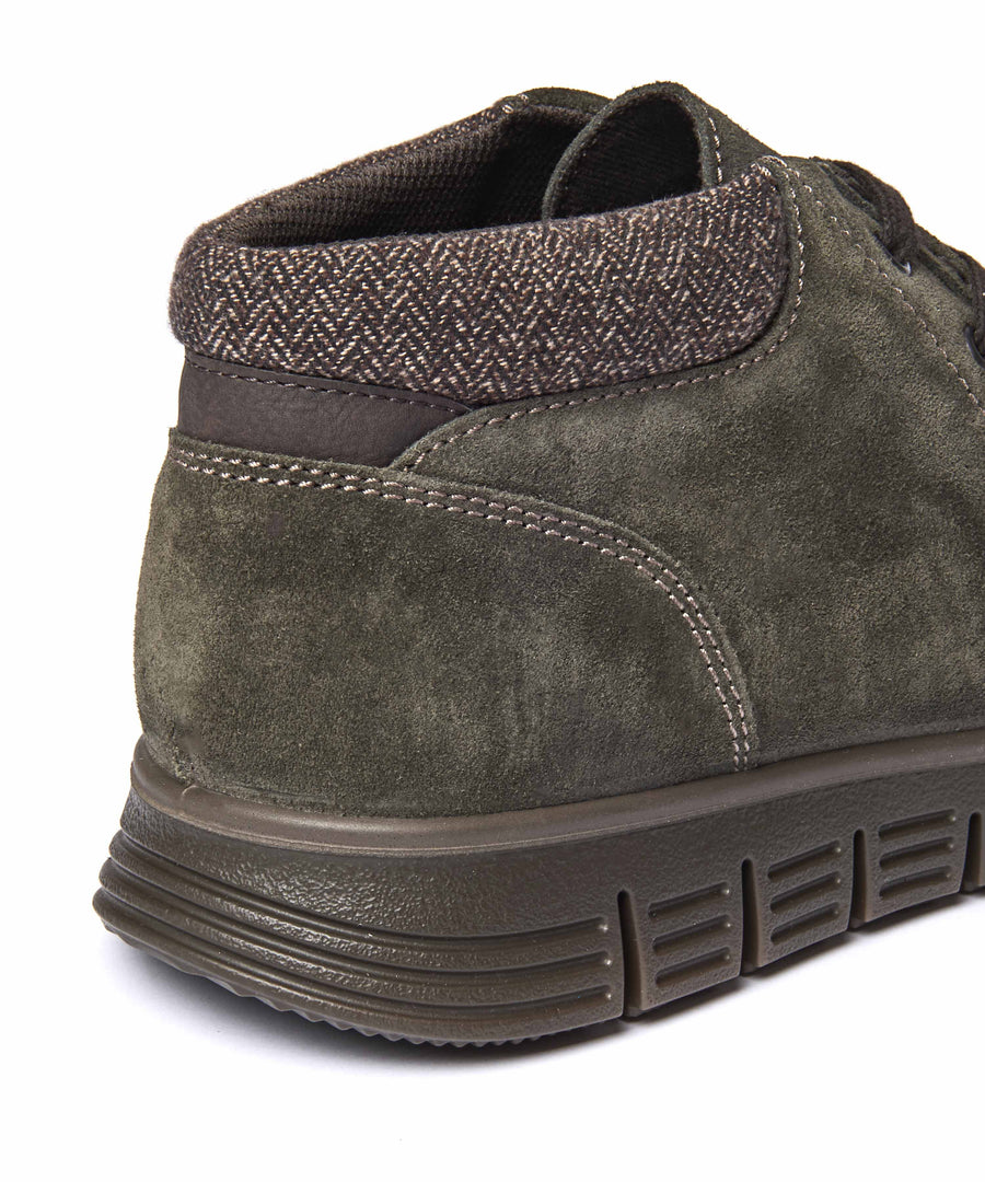 LIPSCOMBE OLIVE GREEN SUEDE