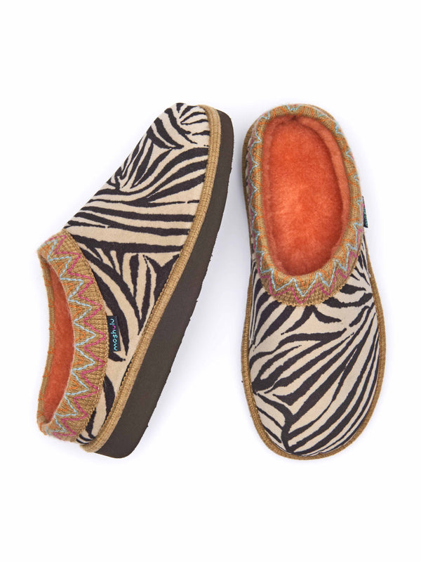 Animal print playful lightweight slippers - FAIRBANKS ZEBRA PRINT