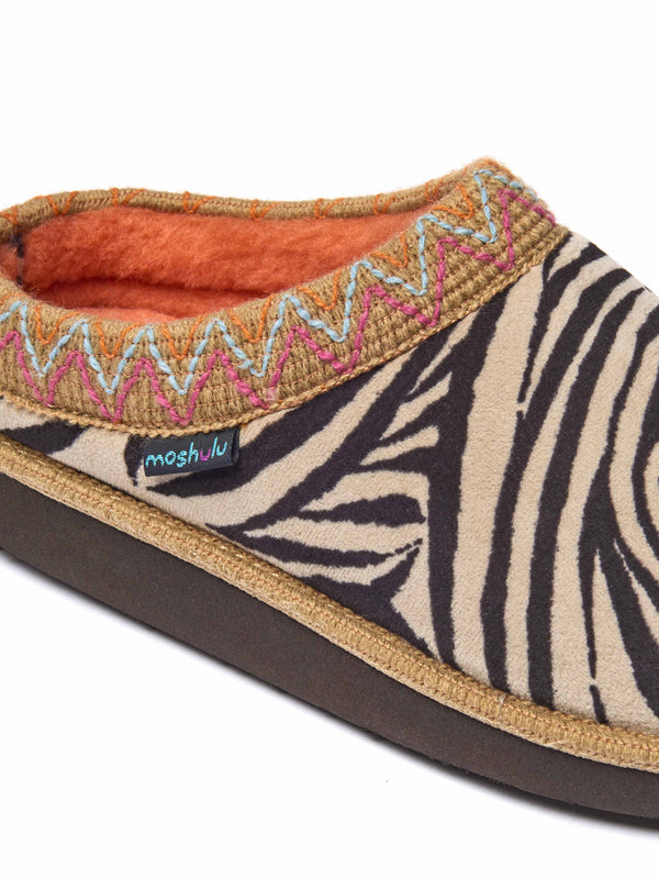 Animal print playful lightweight slippers - FAIRBANKS ZEBRA PRINT