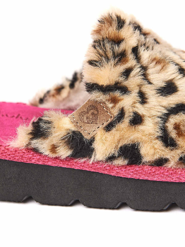 SNOW LEOPARD FUCHSIA
