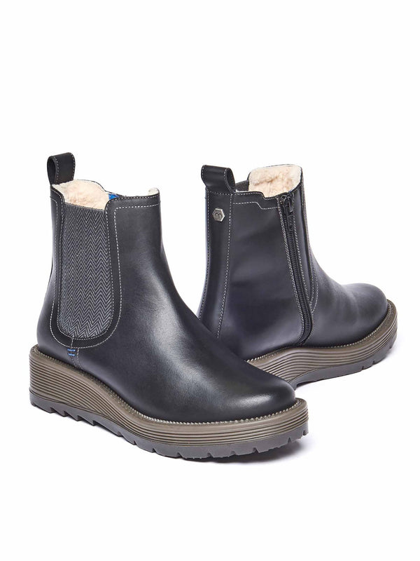 Black leather ankle boots - KOS BLACK
