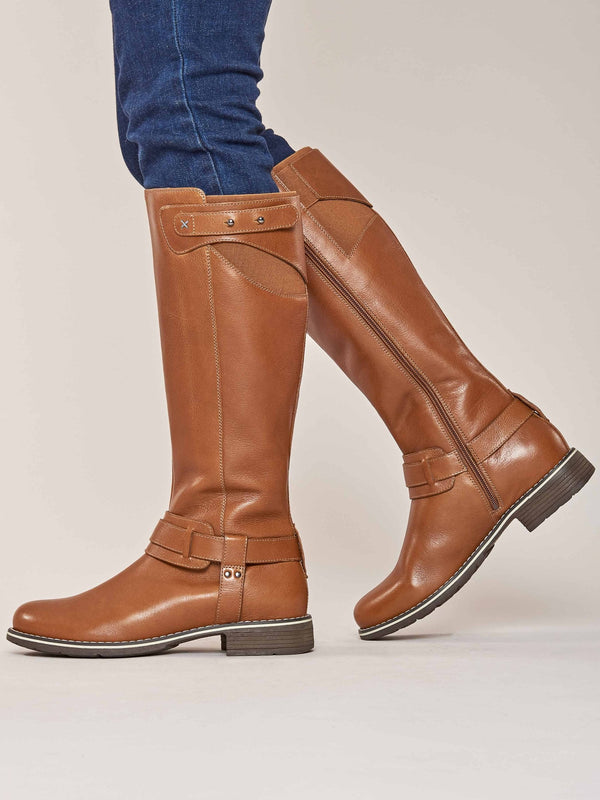 Brown classic leather long boots - MISTLETOE TAN