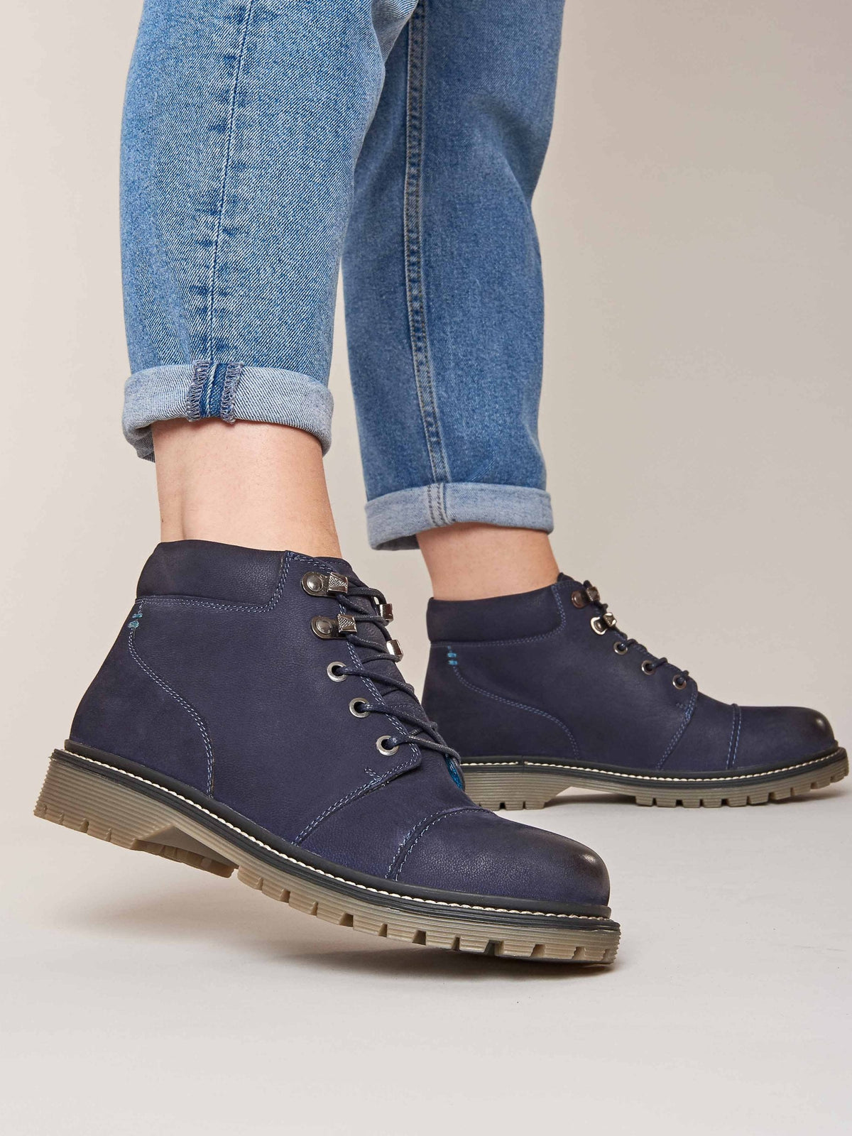 HARTE 2 INDIGO