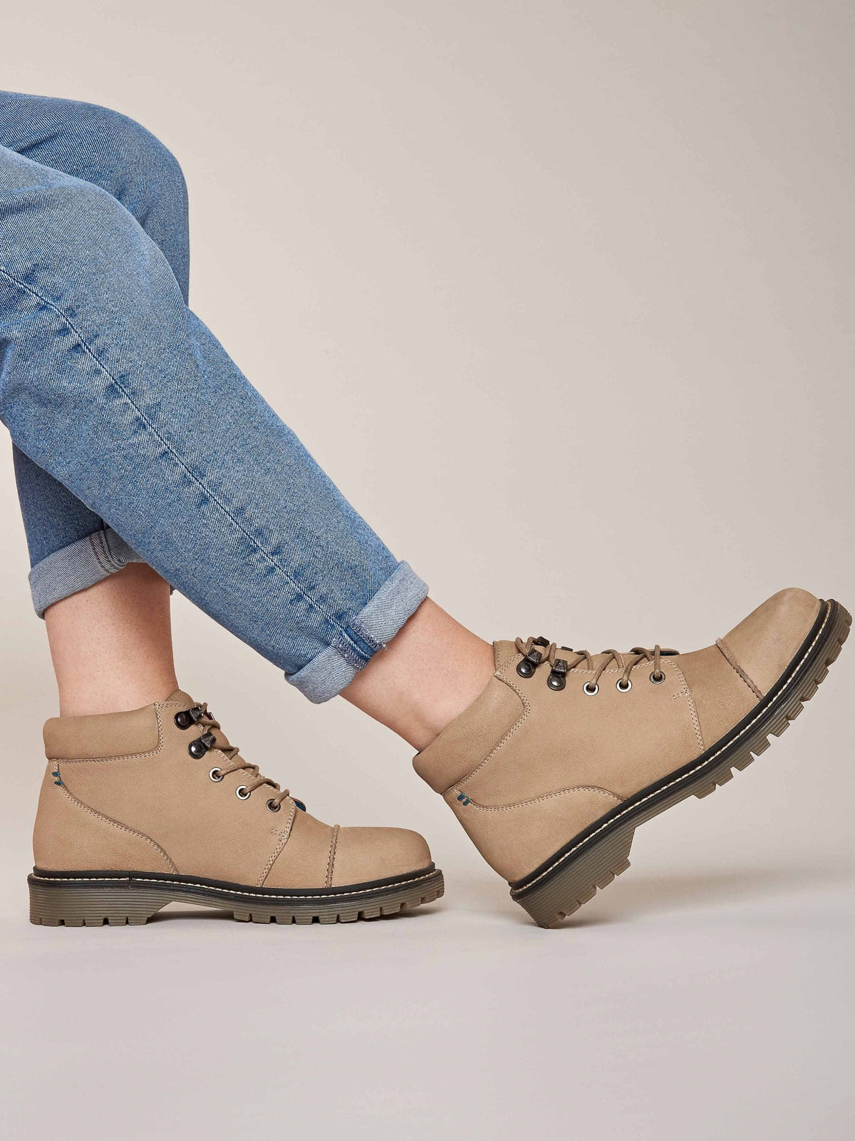Grey ladies' hiker-style ankle boots - HARTE 2 PEBBLE GREY