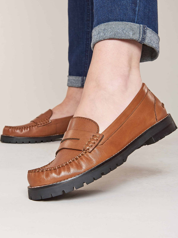 Brown Women's chunky leather loafer - BECKER TAN