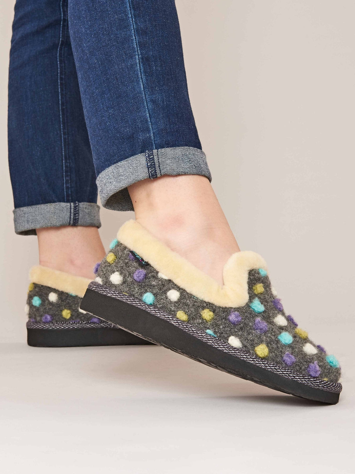 PEANUT BRITTLE SLATE