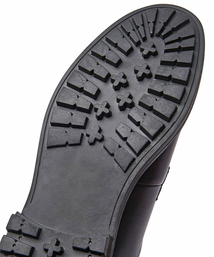 CASELLA BLACK