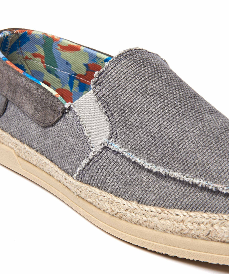 WEIR GREY